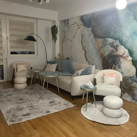 Away From - Your Favourite Apartment! דירה *