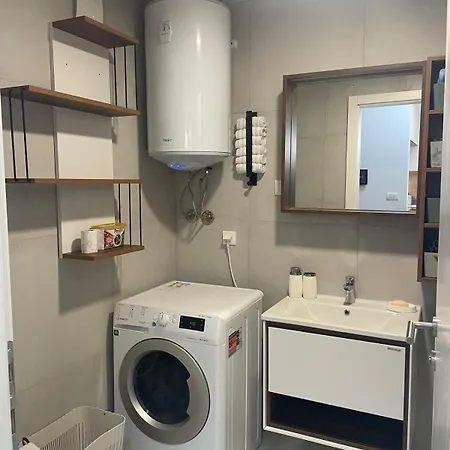 Away From - Your Favourite Apartment! דירה סקופיה