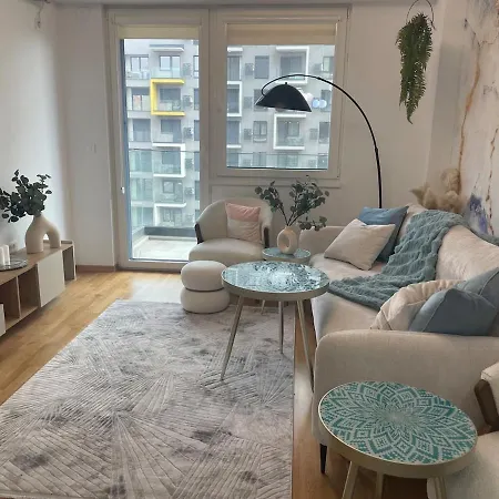 דירה Away From - Your Favourite Apartment! *